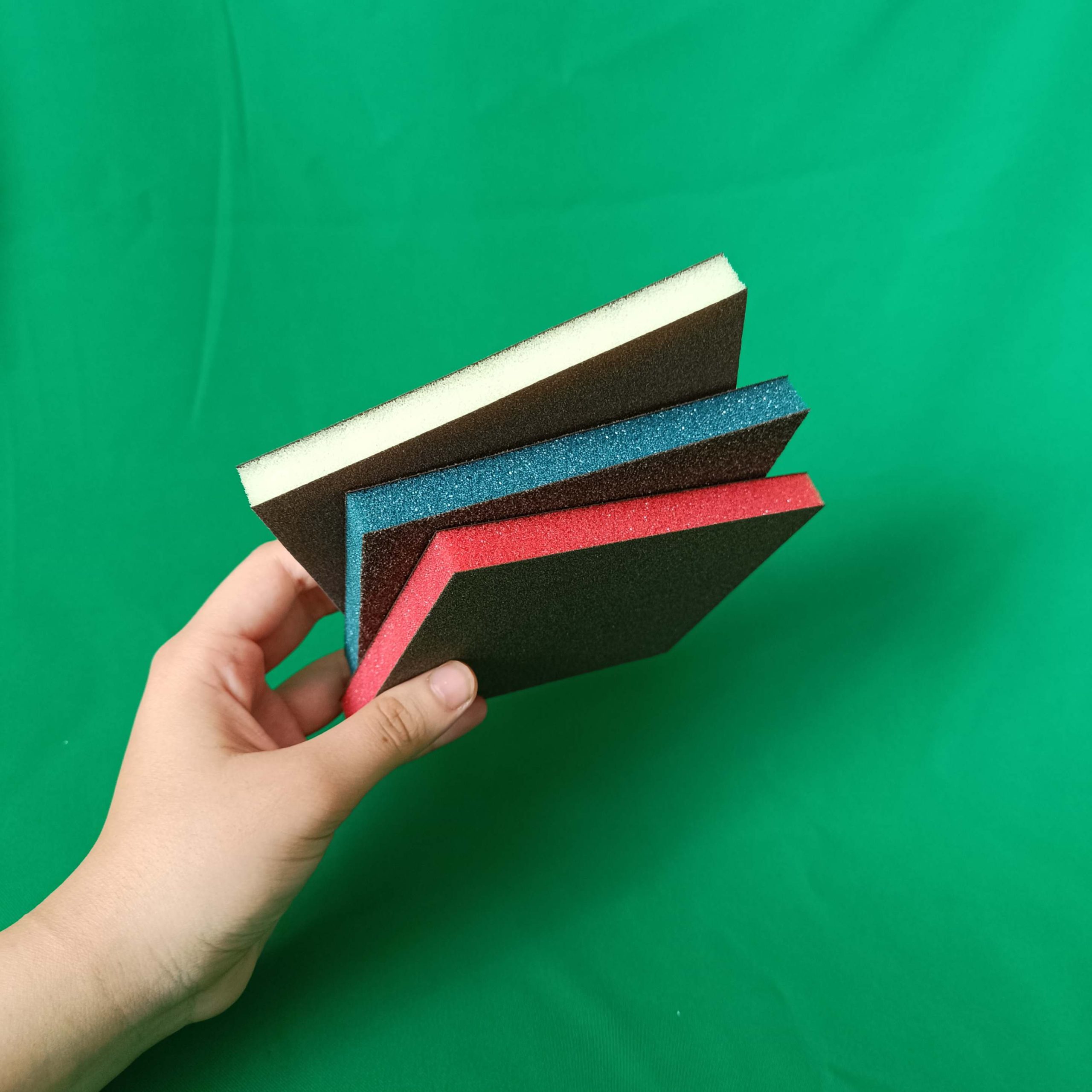 سنباده ابری چیست؟ کاربردها و مزایای آن